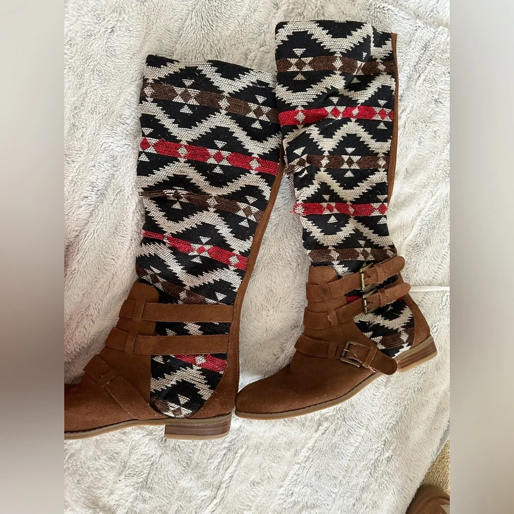 Plume Farylrobin Southwestern Style Boots wide calf ~ Size 9 - Picture 2 of 11
